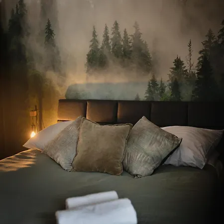 Foggy Forest Z Prywatna Sauna, Tarasem I Ogrodem Appartement